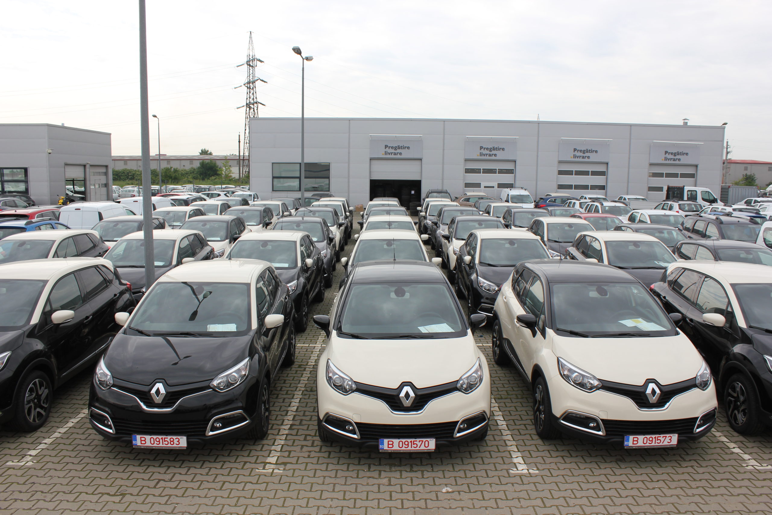 Noile Renault Captur si Clio din flota Autonom